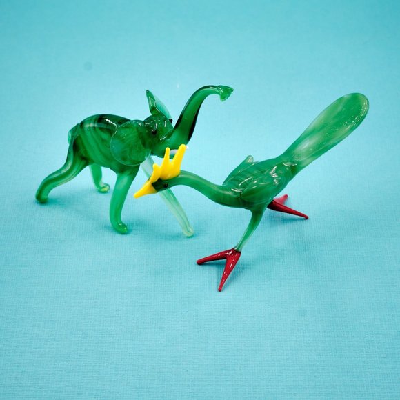 Miniature Glass Animals, Elephant & Chicken Set, Vintage Glass Collectibles - Picture 6 of 12